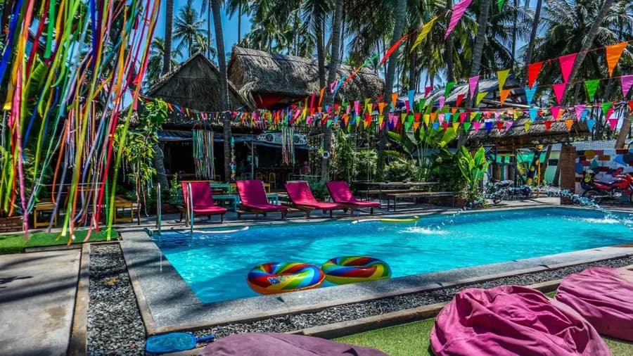 iHome Backpacker Resort
