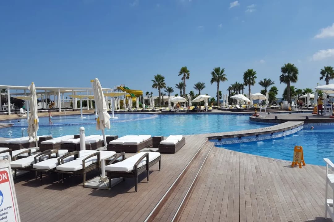 Ideal for Families and Couples