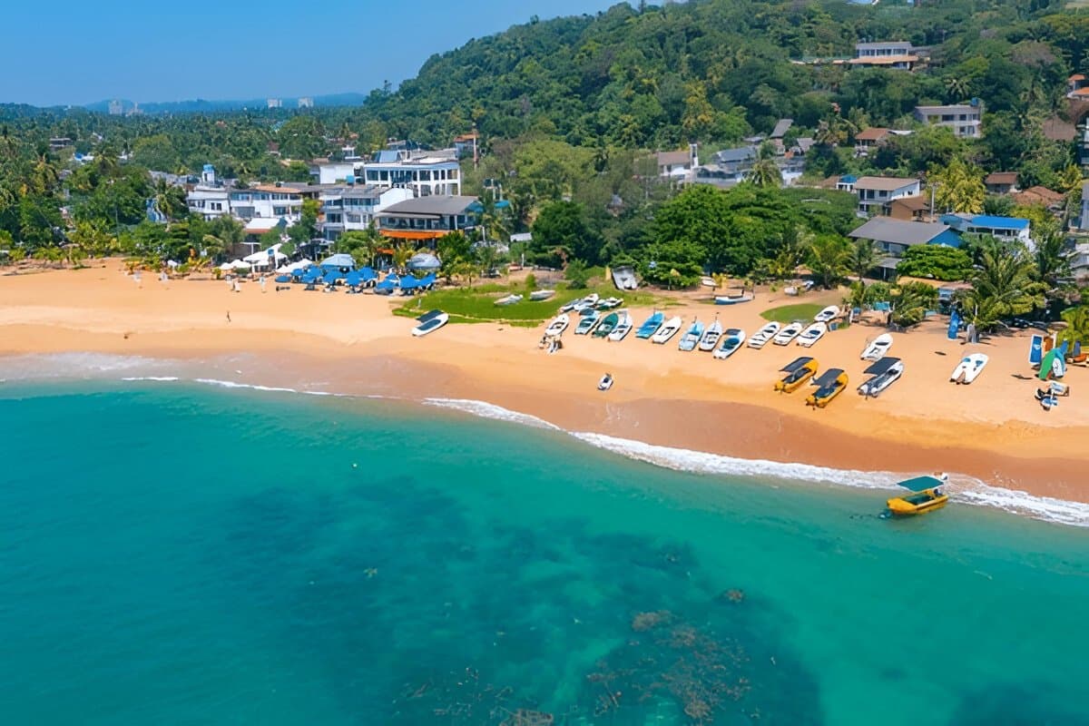 Unawatuna Beach Sri Lanka