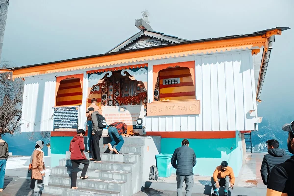 Bijlimahadev temple