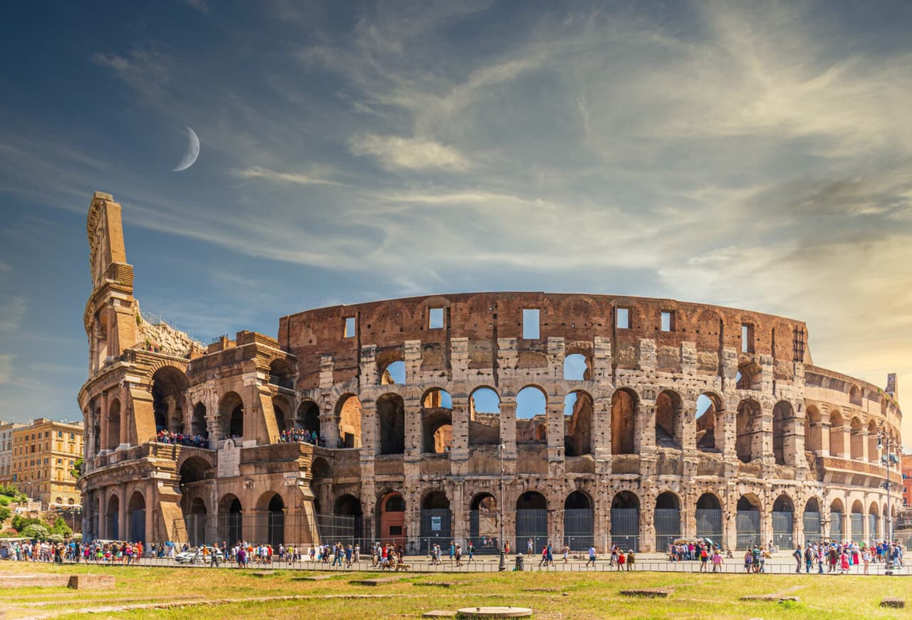 Europe Honeymoon Packages: Your Dream Romantic Escape