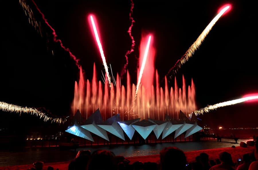 singapore wings of time