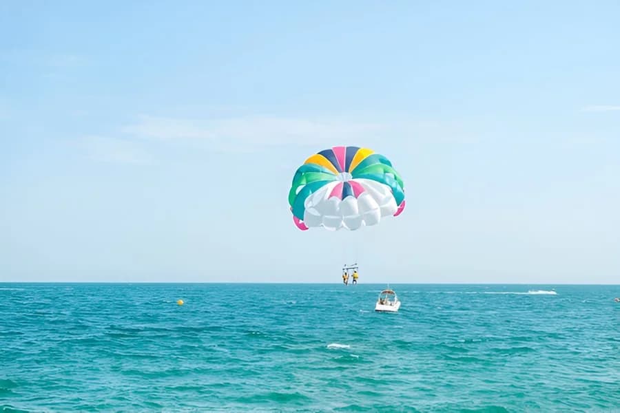 Parasailing at Australia