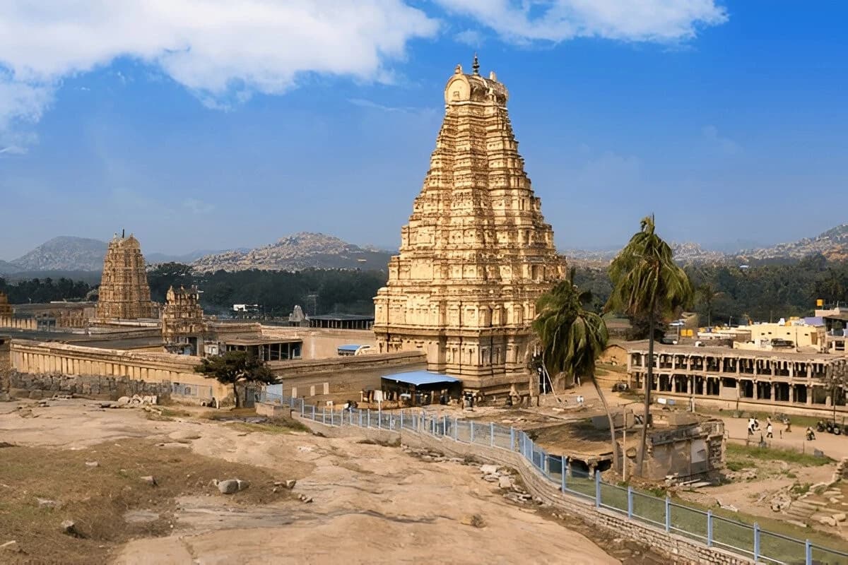 Virupaksha Temple, Hampi