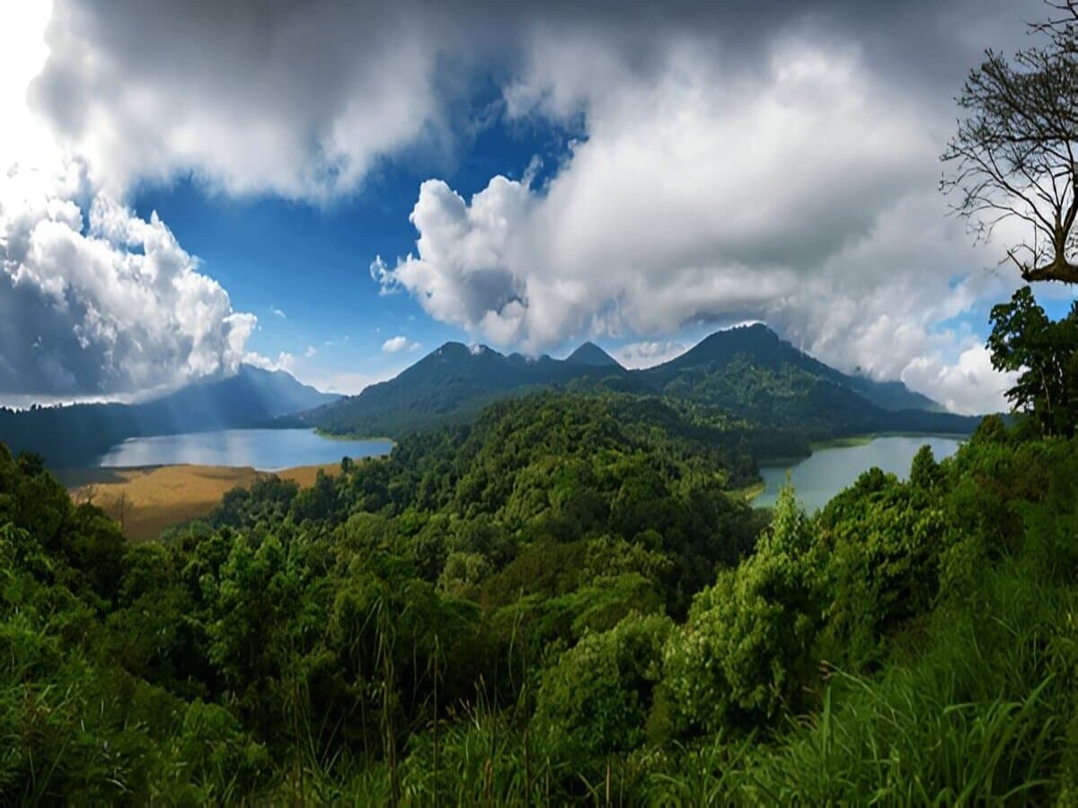 Twin Lake Bali
