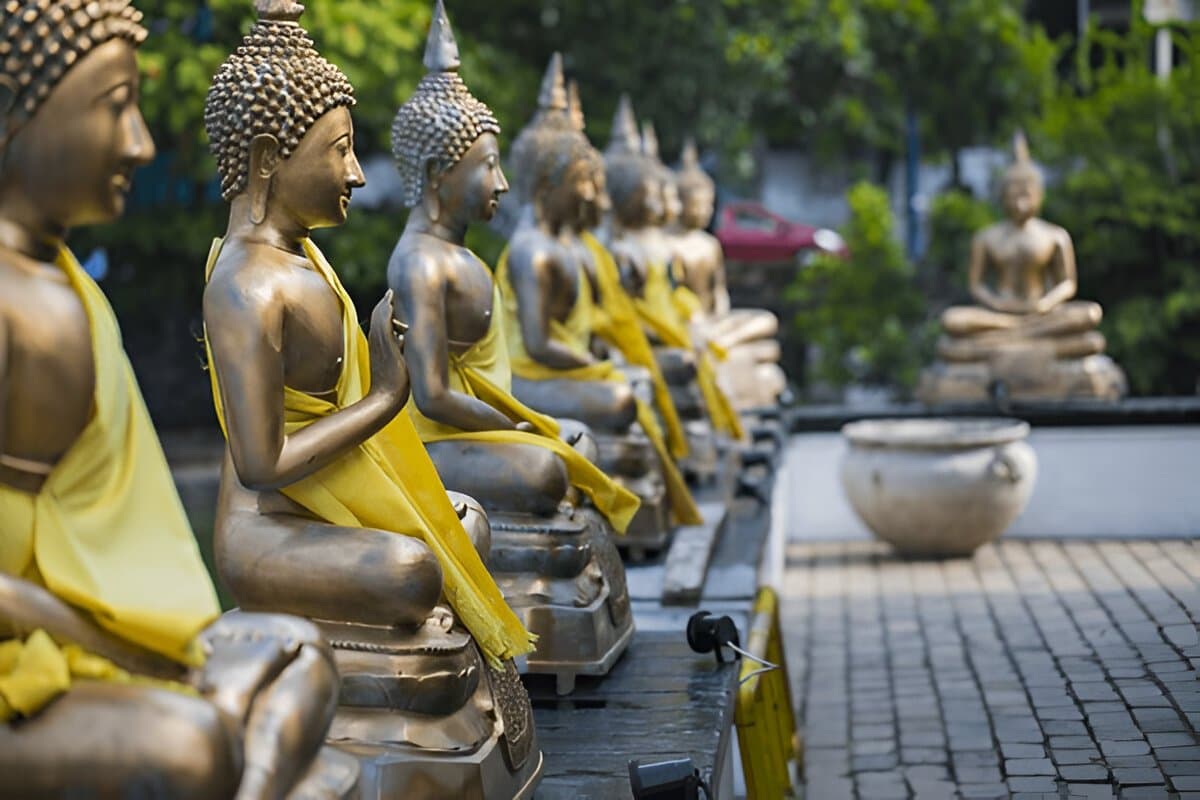 Ultimate Sri Lanka Temple Guide: 15 Sacred Sites to Explore